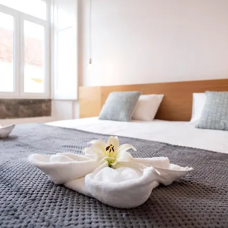 Pe Direito Ponta Delgada