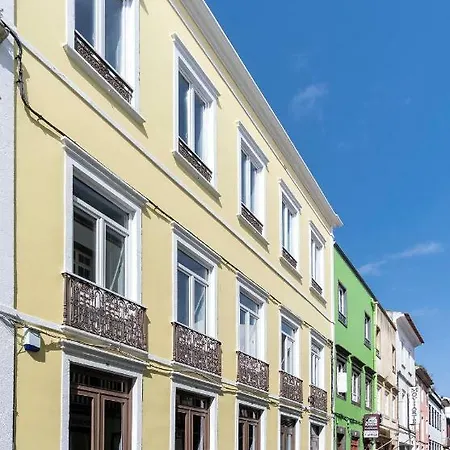 Pe Direito Ponta Delgada (Sao Miguel)