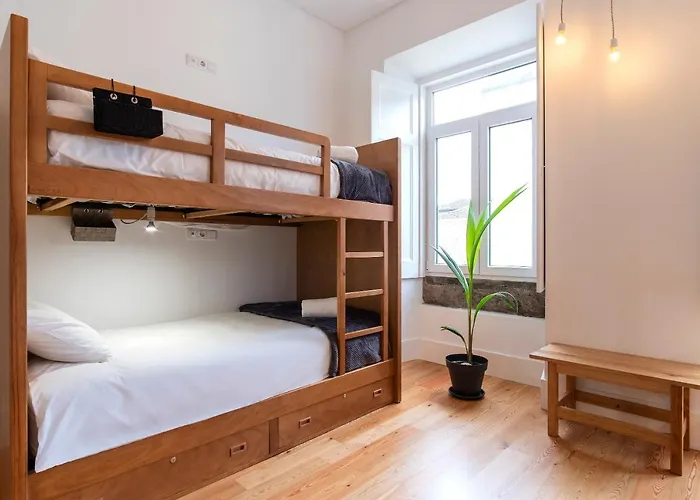 Pe Direito * Ponta Delgada (Sao Miguel)