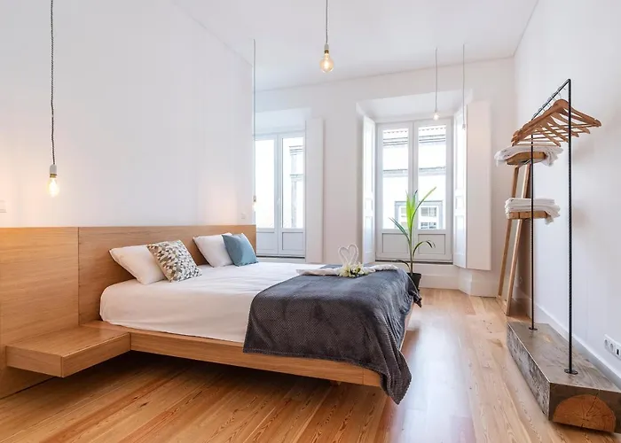 Pe Direito Ponta Delgada (Sao Miguel)